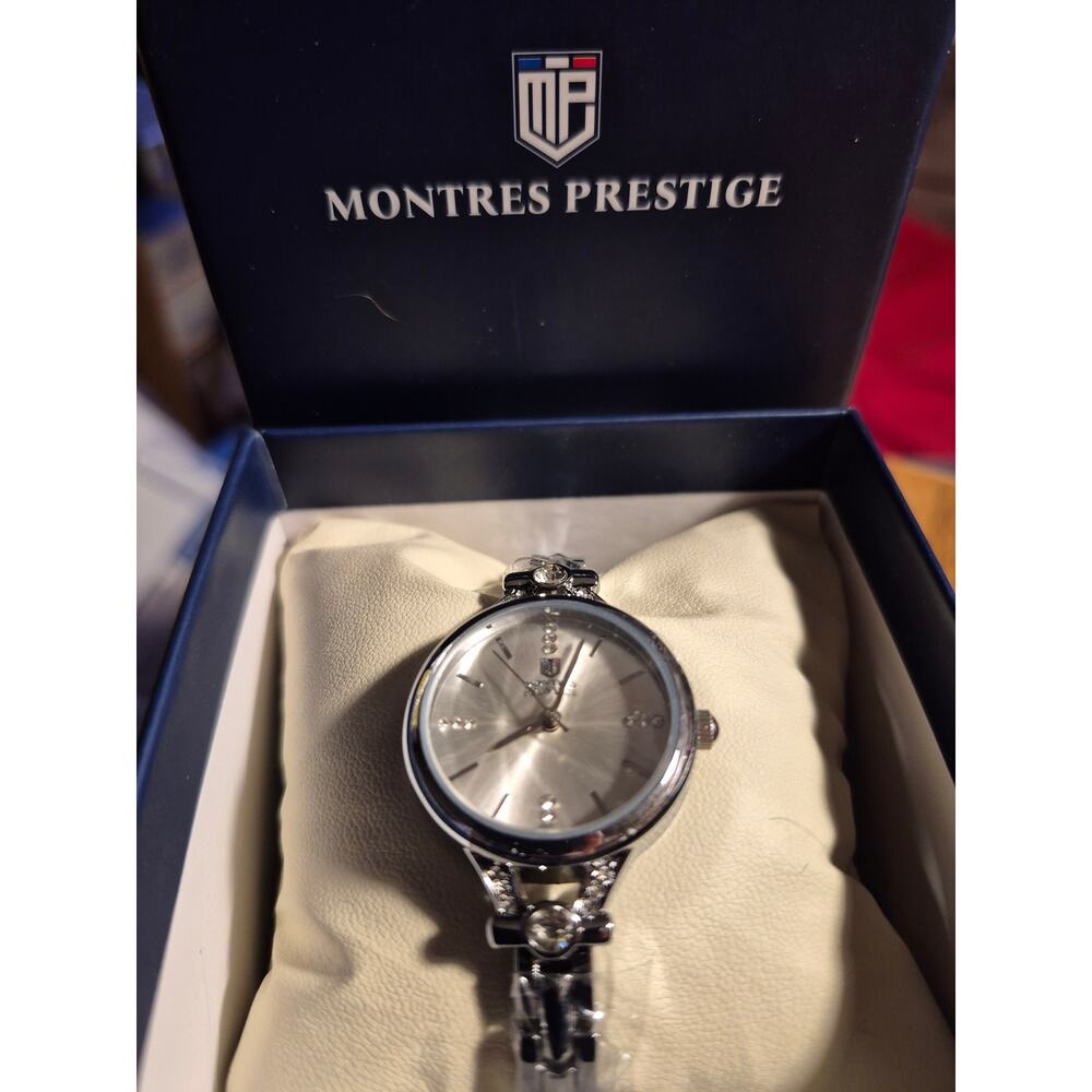 Montres Prestige Women's Watch 28mm Silver